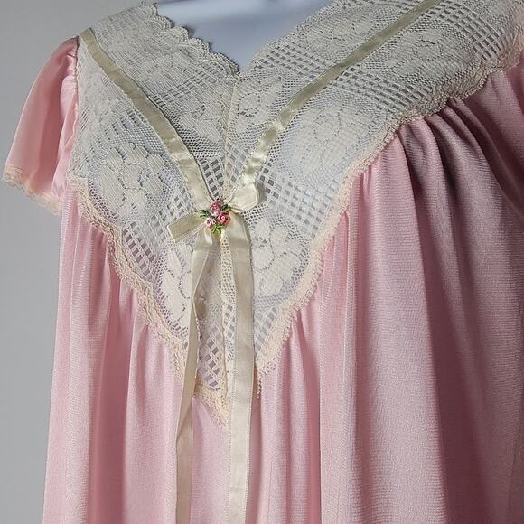 NWT Vintage Velrose Nightgown Small Pink Nylon Lace Trim Made in USA 1960s 70s - Picture 2 of 9